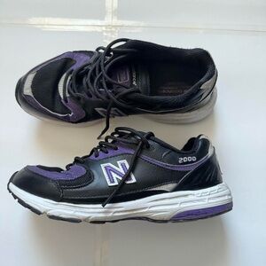 Mens New Balance Violet 2000
Shoes Black/ Purple Size 7